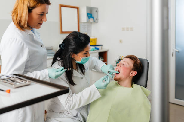 Best Urgent Tooth Repair  in Newfoundland, NJ